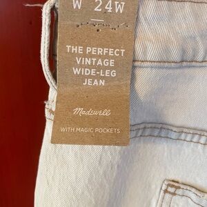 Madewell Distressed 24W Wide-Leg Jeans